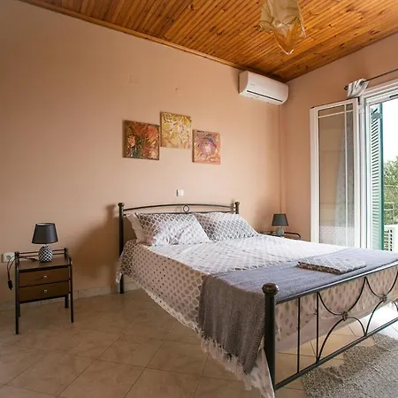 Evaggelatos 度假居 *