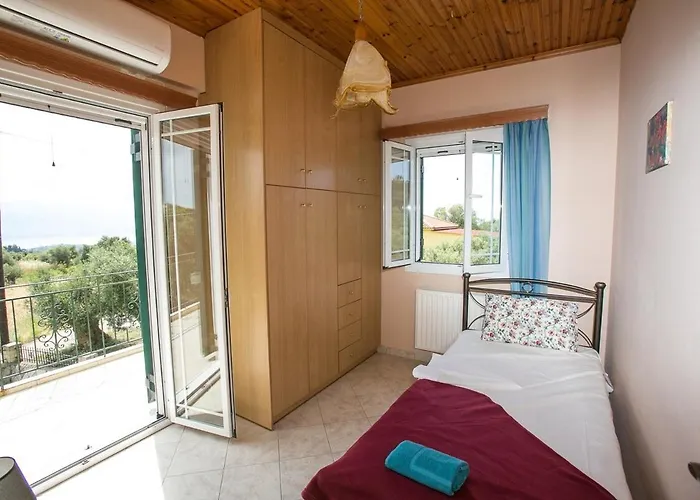 Evaggelatos * ليكسوري